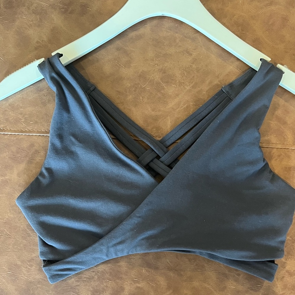 Fabletics Yoga bra